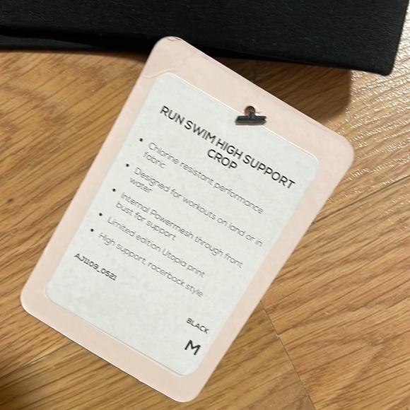 NWT ABI AND JOSEPH Run Swim High Support Sports Bra. Medium - Picture 7 of 9